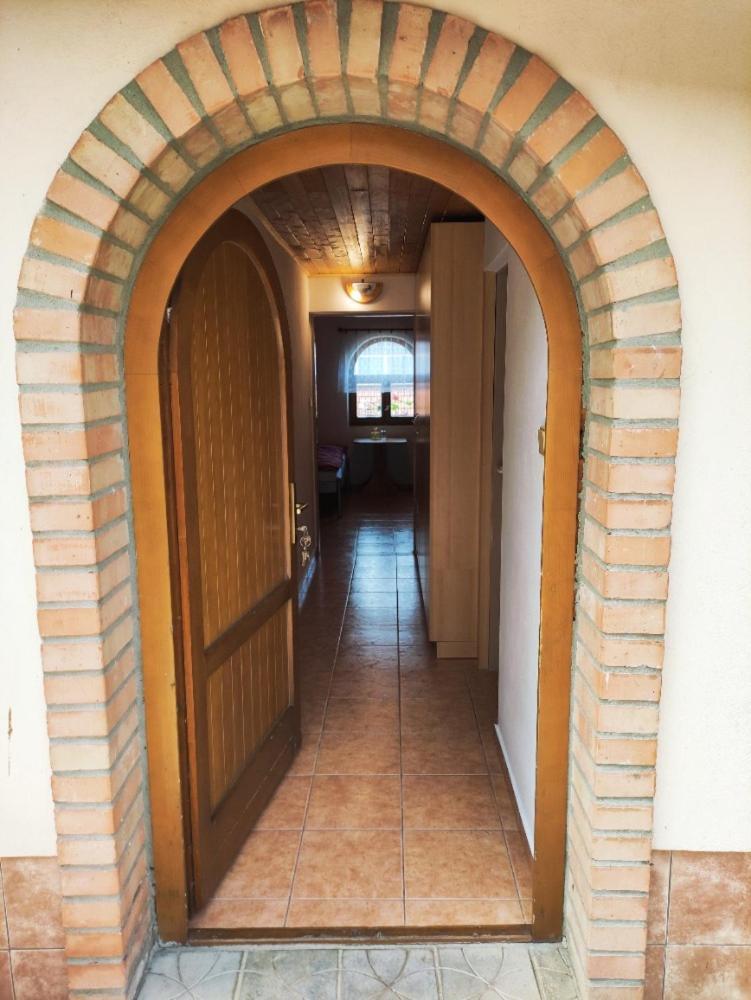 Vinarstvi Ehrlich Apartment Milotice Екстериор снимка